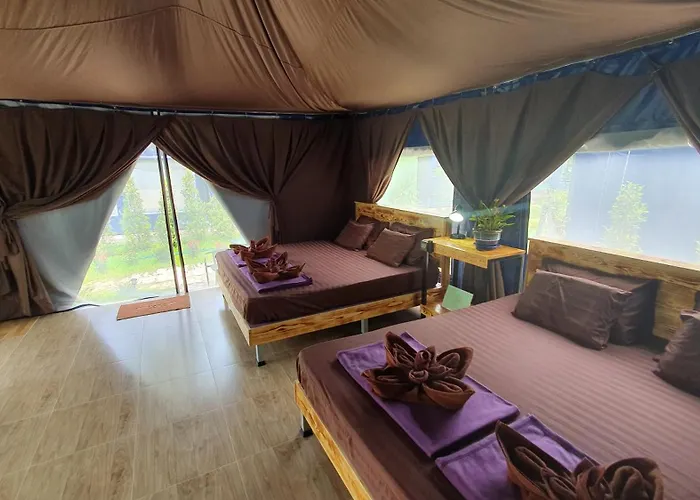 Moonshine Resort Chumphon